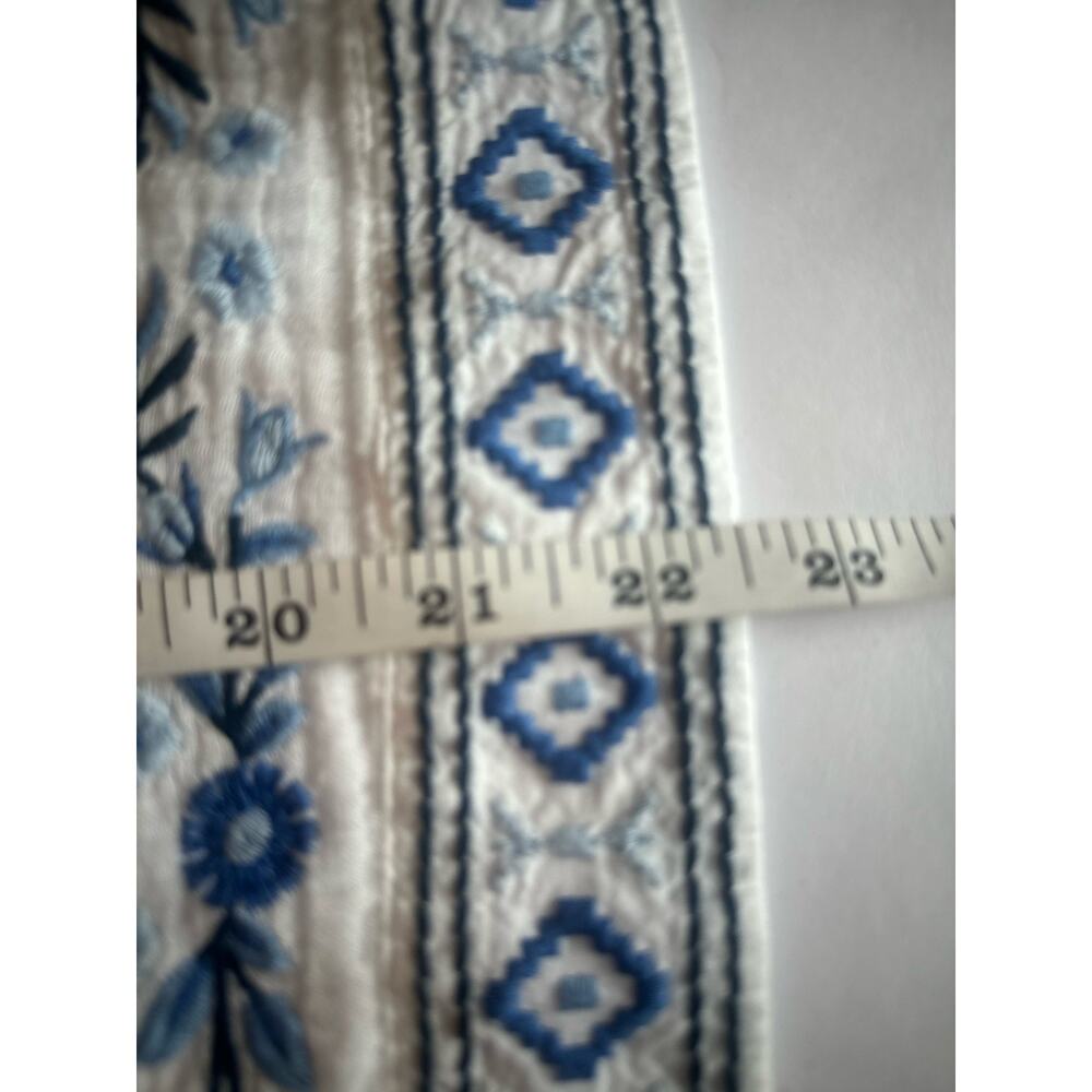 J JILL Gauzy White Open Front Cardigan Blue Embroidery S Floral  Boho Beachy - Picture 10 of 16